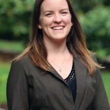 Caitlin Mc Lemore headshot