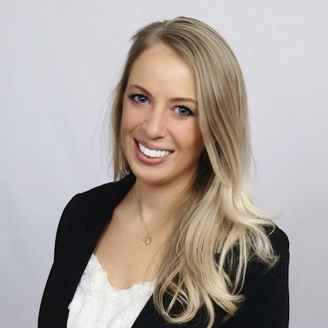 Michele Eaton headshot