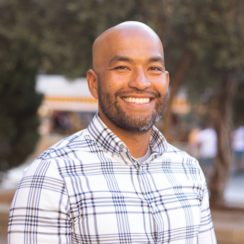 Sonn New Headshot Sonn Sam